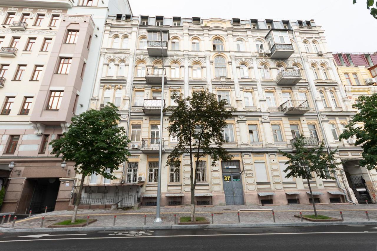 Luxury Beatiful Apartment On Pyshkinska Street كييف المظهر الخارجي الصورة